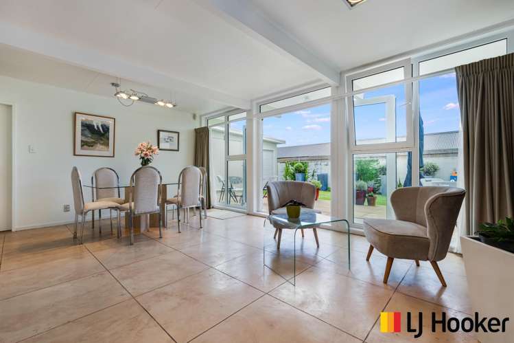 112 Elliot Street Pahurehure_8