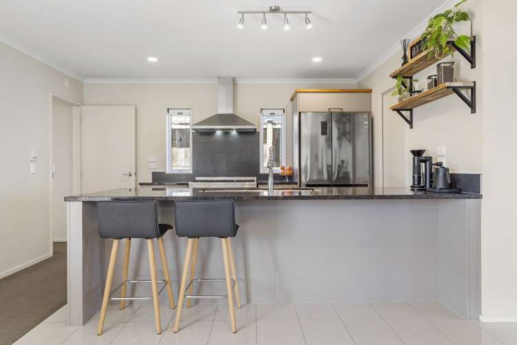 392 Ormiston Road Flat Bush_6