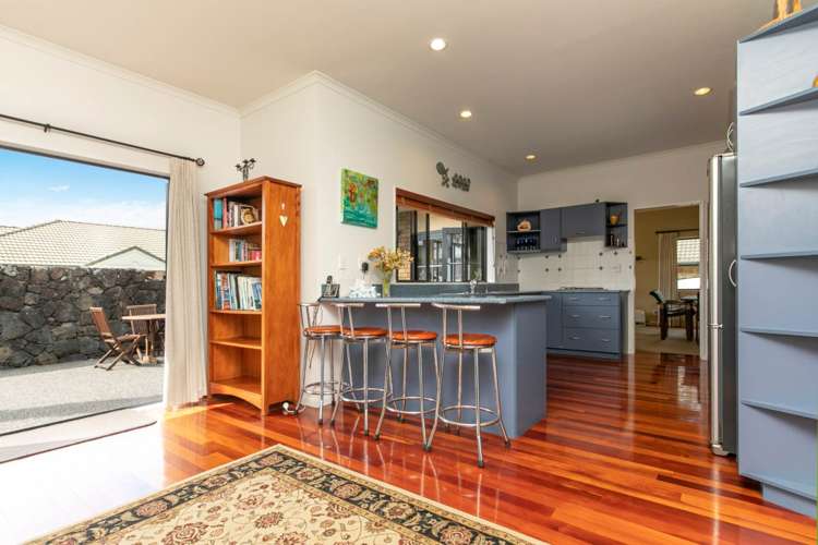 16 Greenwoods Close Titirangi_6