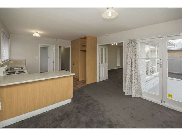 25 Farnborough Street Aranui_2