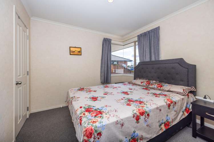 22 Mickelson Avenue Rototuna_19