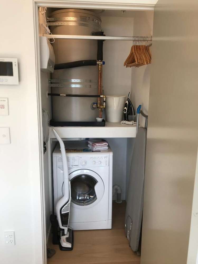 1701A/111 Dixon Street 2185_14