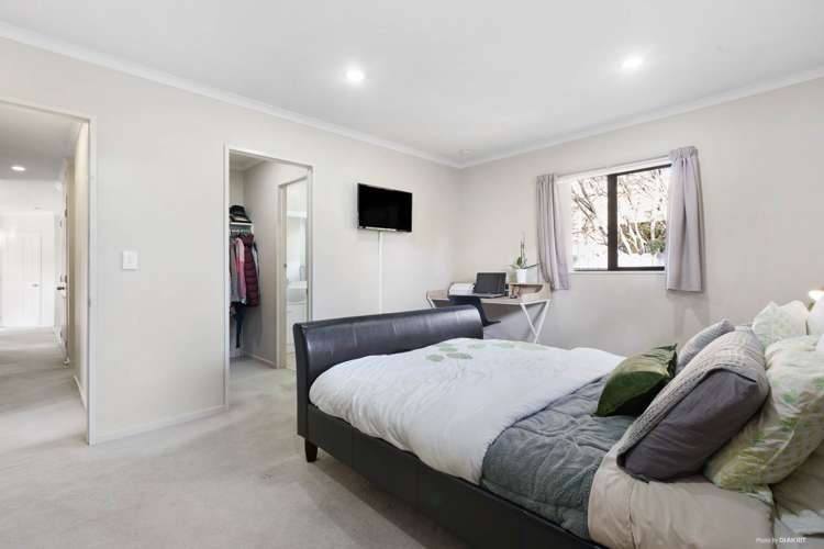 15 Delphi Grove Tuakau_10