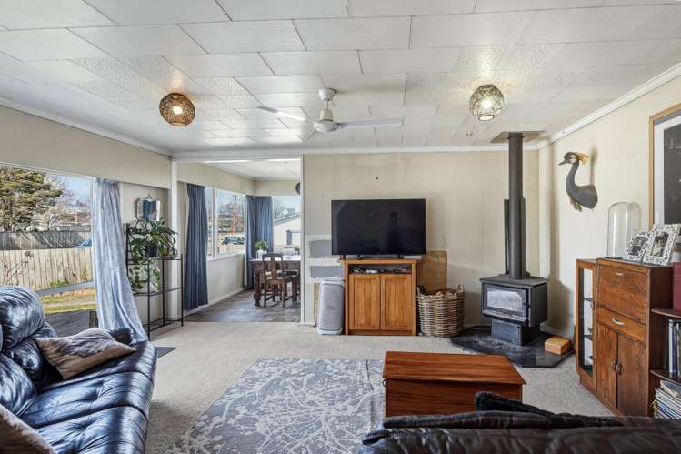6 Leslie Street Central_1