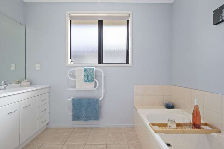 42 Greig Place Pukekohe_12