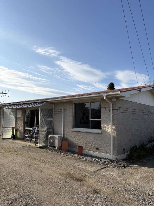 Quiet and convenient two bedroom unit in Mosgiel