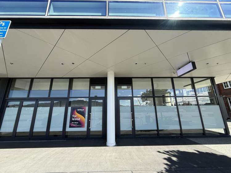 Hub 1/10 Waterloo Quay Wellington Central_3