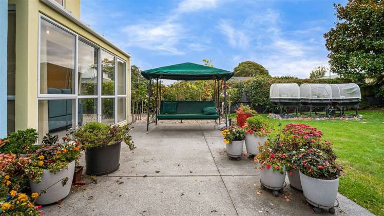 75 Chartwell Street Burwood_10