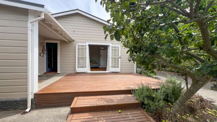 182 High Street North Carterton_19