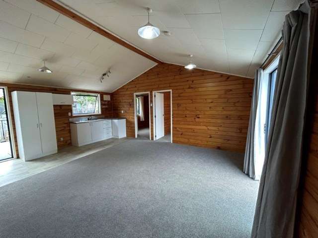 40A Simpson Road 1131_2