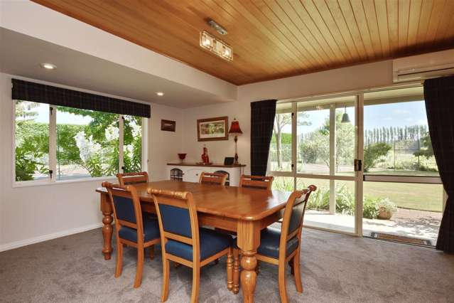 592 Mount Thomas Road Fernside_4