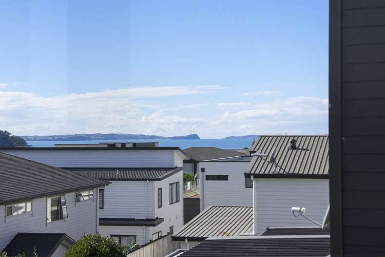 4 Makura Road Long Bay_11