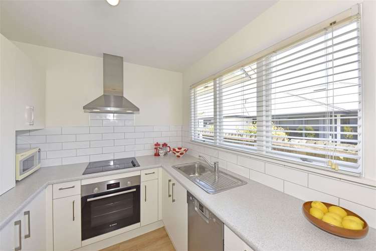 2/11 Mcfaddens Road Saint Albans_8