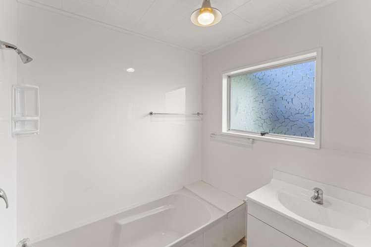 20 Shera Street Acacia Bay_12