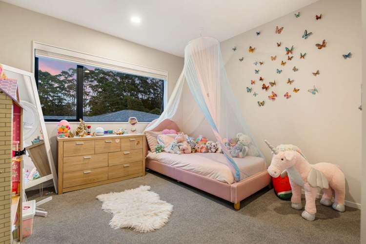 8 Tagish Way Orewa_10
