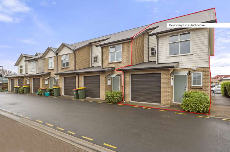 11 Chiefs Court Hamilton East_1