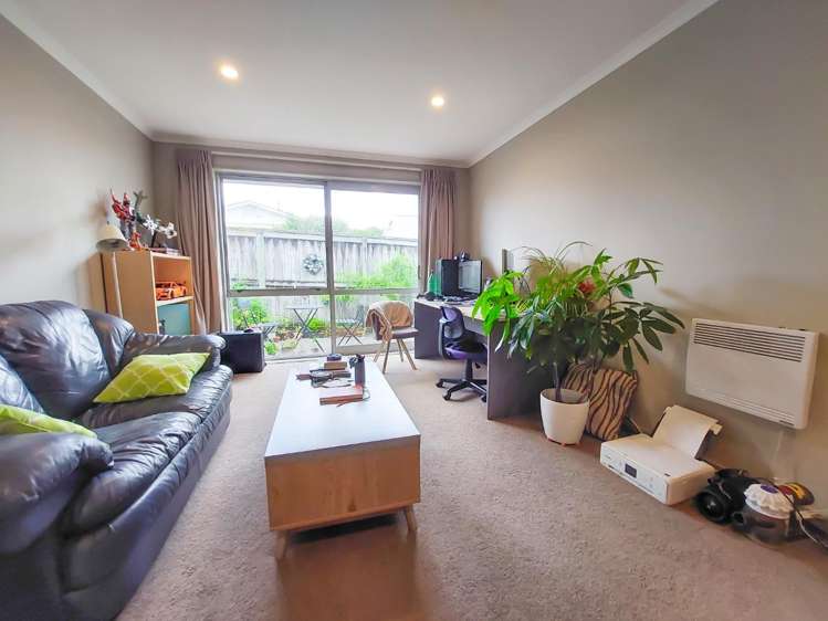 4/3 Edgecumbe Street 3295_2