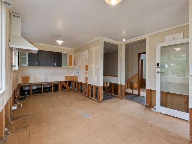 33 Castor Crescent Cannons Creek_1