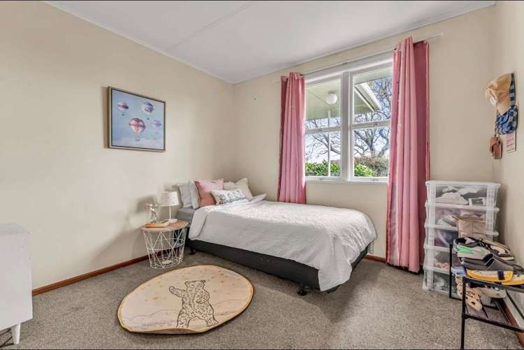 56 Devon Road Springvale_11