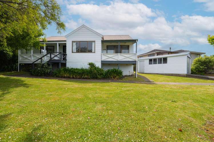 34 Heatherlea Heights Feilding_17