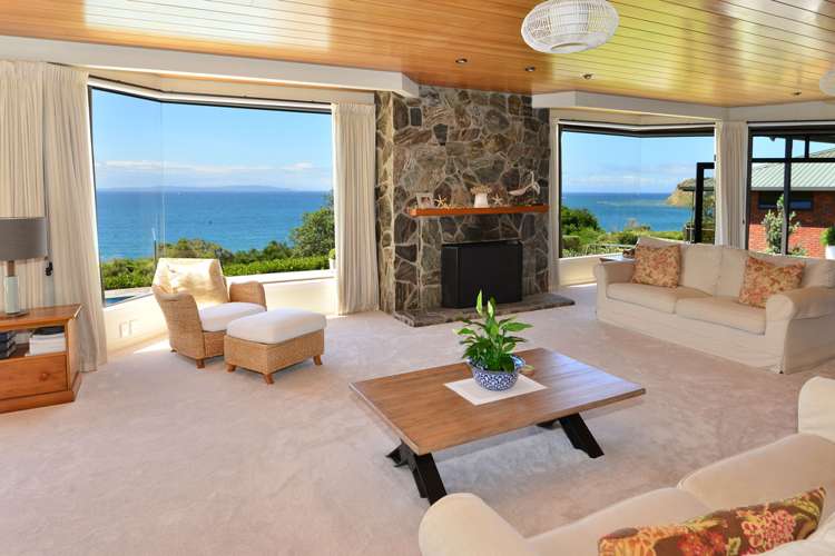 138 Pacific Parade Army Bay_3