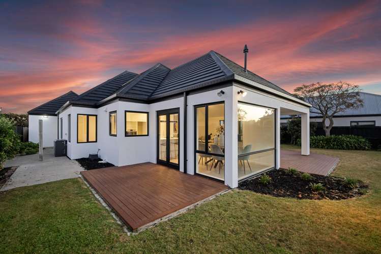 14 Evenwood Place Waimairi Beach_17