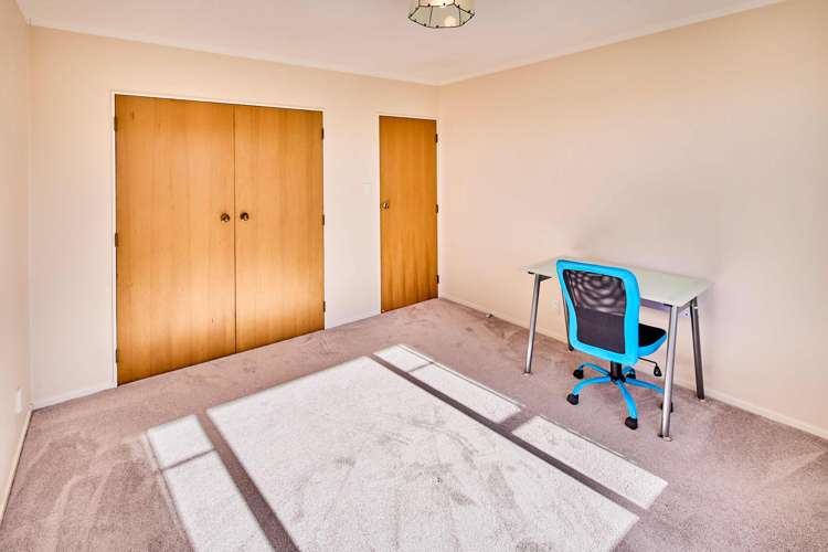 84 Cunliffe Street Churton Park_13