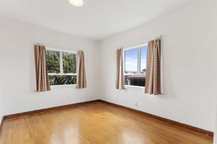 7 Matata Street Blockhouse Bay_11