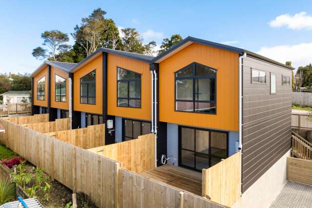 Premium End Unit at 7 Beverly Place, New Lynn