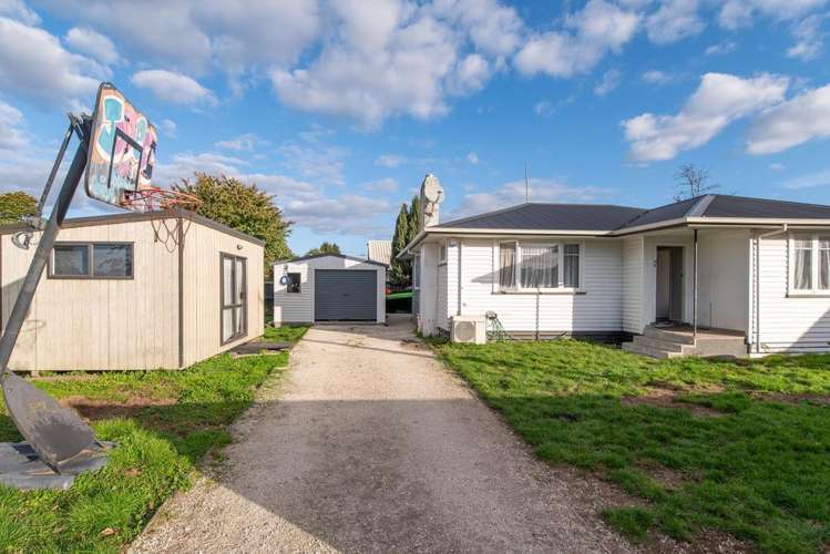 15 Isobel Street Fairy Springs_13