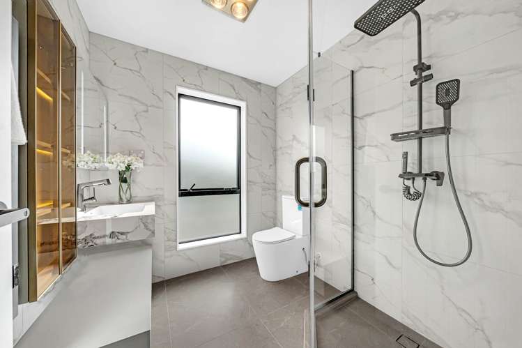 2 Hughs Way Flat Bush_26