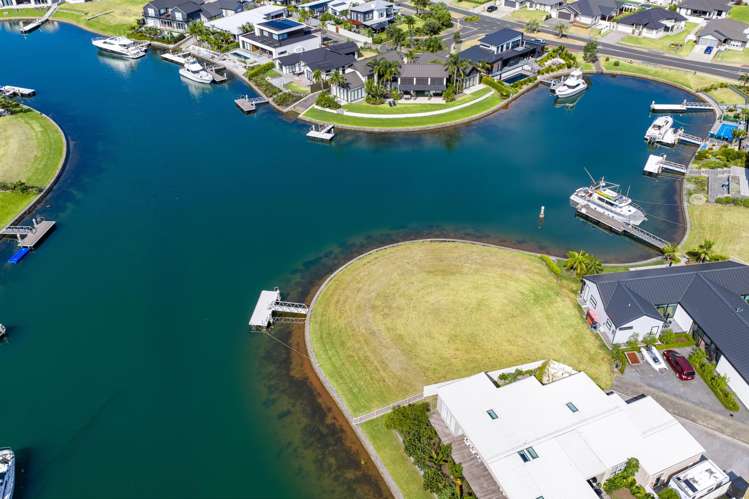 23 Stace Hopper Drive One Tree Point_14