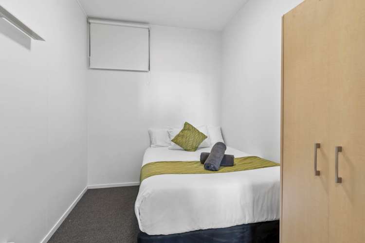 705/17 Putney Way Manukau_8