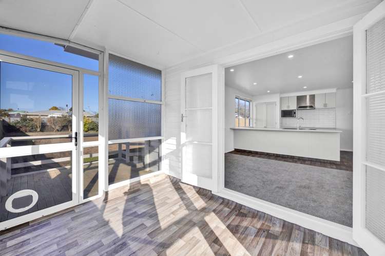 28 Hunter Street Hawera_12