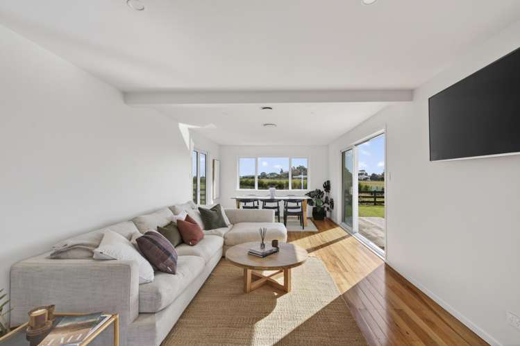29 Matarikoriko Road Waitara_9