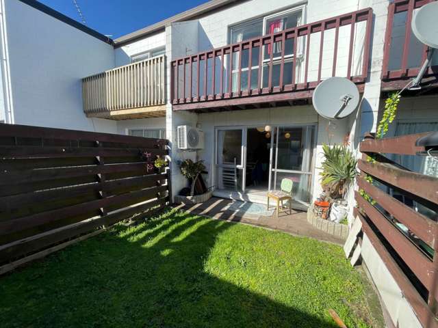 3/20 Miro Street Mt Maunganui_1