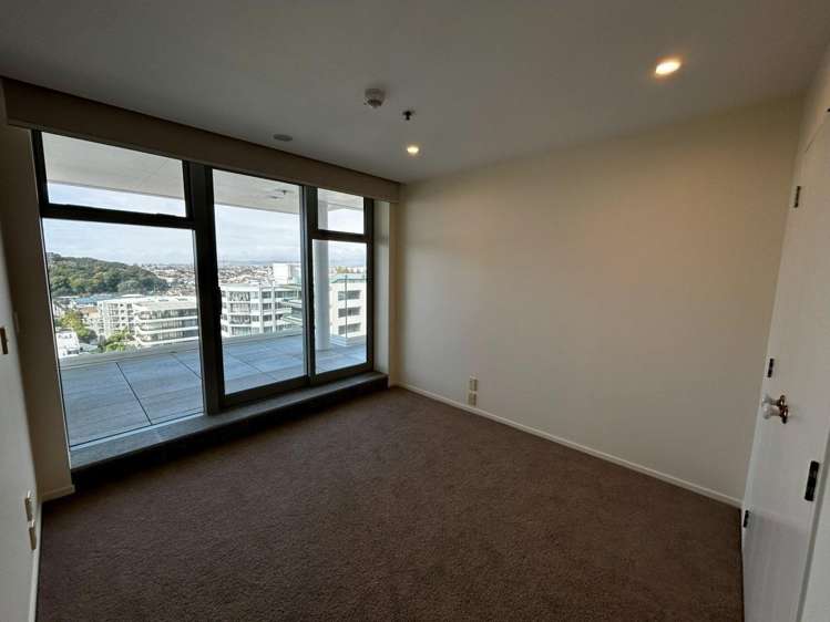 10B/2 Marine Parade 11229_17