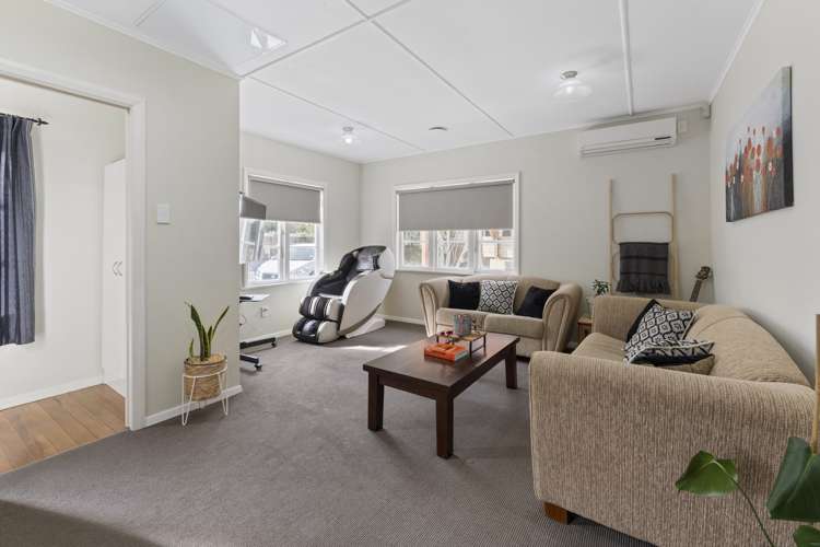 1 Peel Place Wainuiomata_5