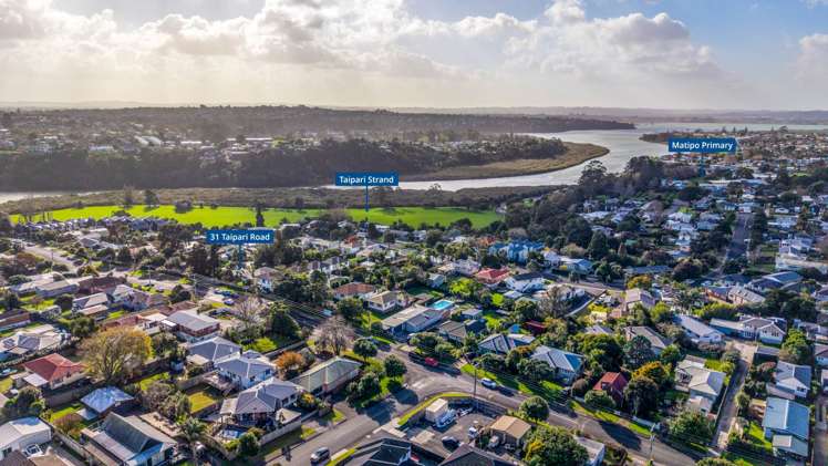 31 Taipari Road Te Atatu Peninsula_17
