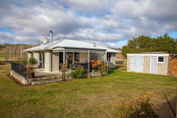 1230 & 1228 Alexandra-Fruitlands Road Alexandra_16