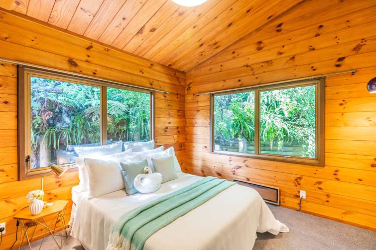 7 Miromiro Road Normandale_16