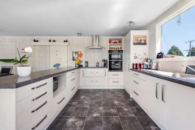 99 Balaclava Street and 6 Pera Street Wyndham_3