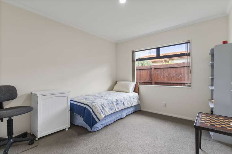 44 Chesterfield Way Orewa_6