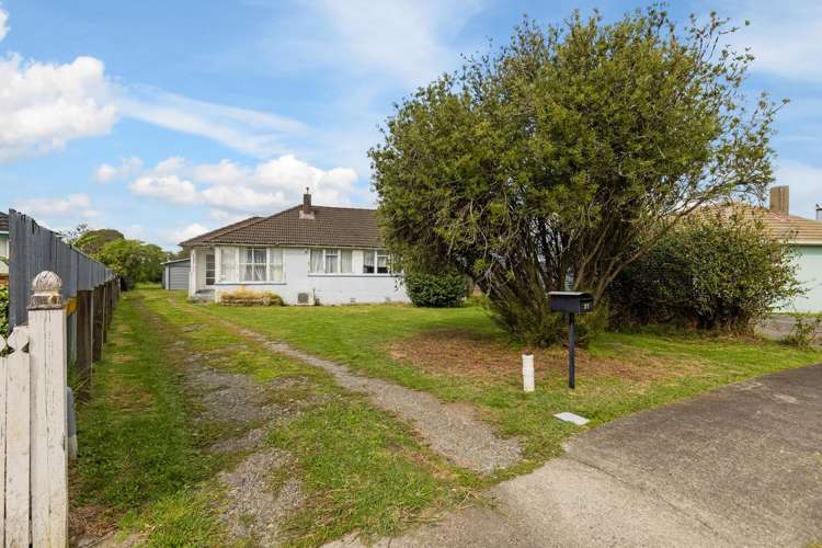 31 Exeter Crescent Takaro_2