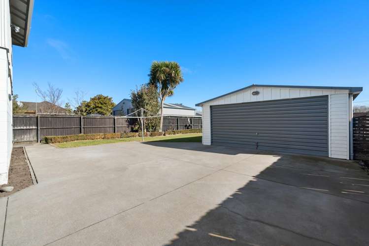 33 Cotswold Avenue Bishopdale_12