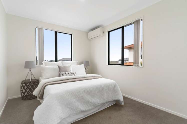 26 Chieftain Rise Goodwood Heights_16