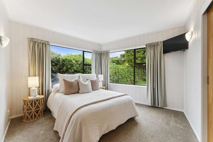 1/2 Kowhai Road Campbells Bay_11