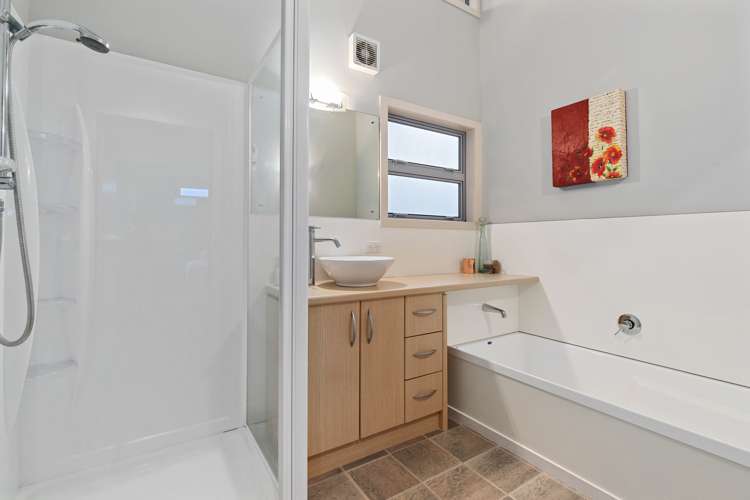 1 Mountain View Road Te Aroha_13