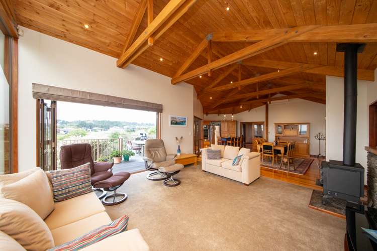 115 Ruapehu Drive Fitzherbert_14