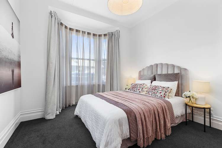 21 Newtown Avenue Newtown_11